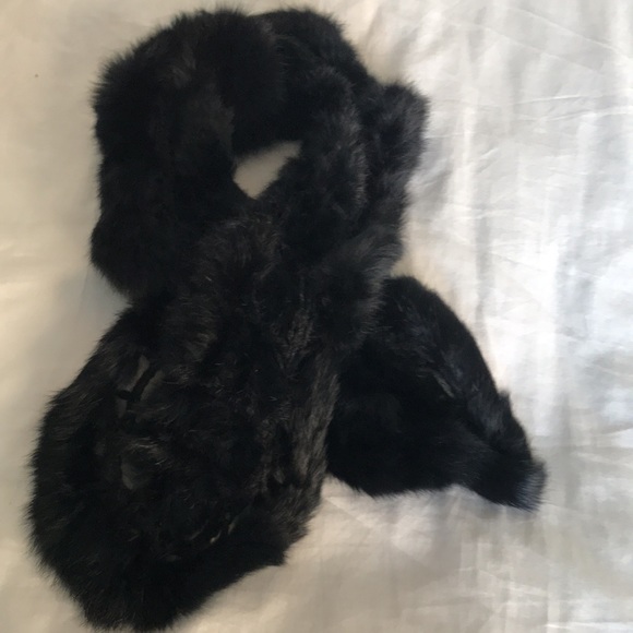 Black mink scarf - Picture 2 of 8